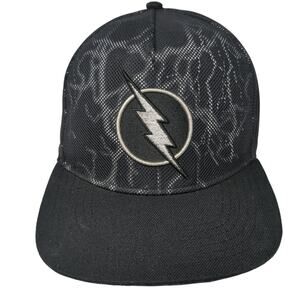 The Flash Snapback 5 Panel Cap Black One Size Adjustable Embroidered Outdoor